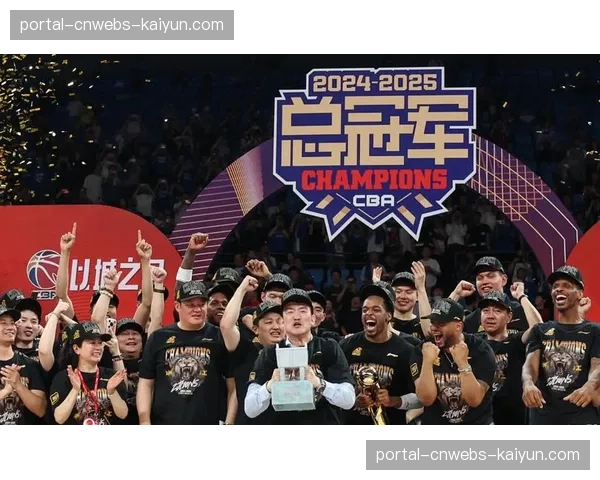 中国运动品牌争夺CBA球星代言,签约金额屡创新高 中国运动品牌争夺CBA球星代言,签约金额屡创新高