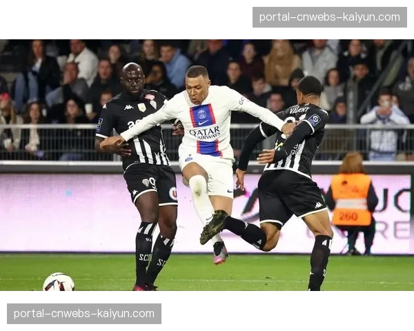 欧足联就新版财务可持续性规则与多家豪门俱乐部展开紧急磋商